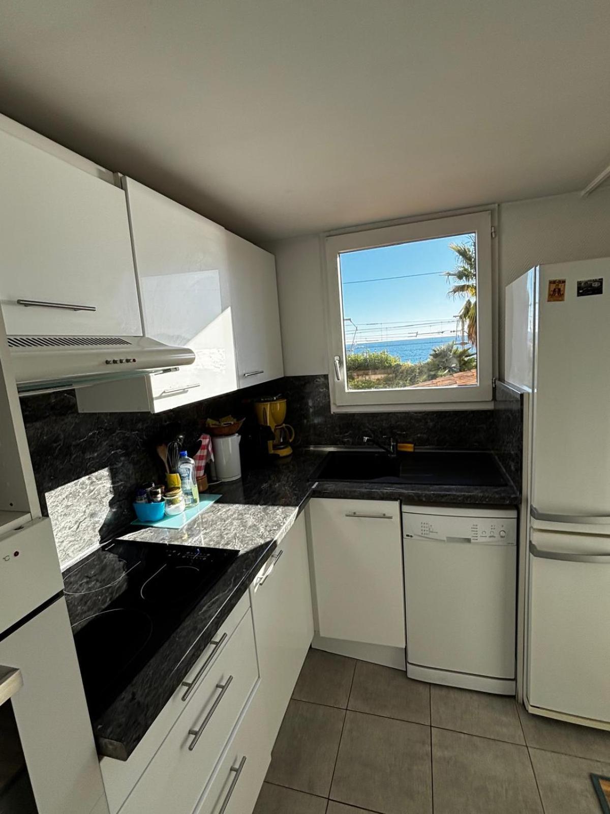 Appartamento In Riva Al Mare A Cannes Bagian luar foto